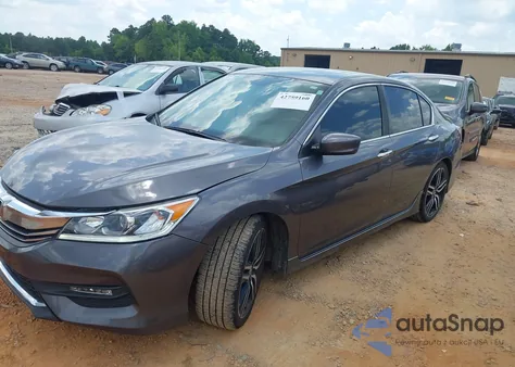 2017 Honda Accord Sport Se z USA, uszkodzony, nr VIN 1HGCR2F18HA083893